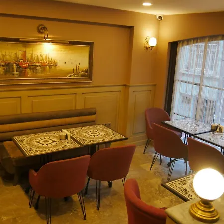 Hotel Endless Comfort Taksim 3*